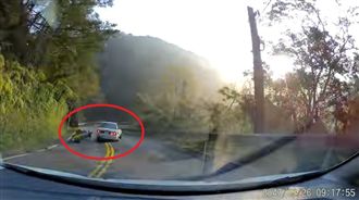 北宜逆向撞重機　BMW家屬：都有錯