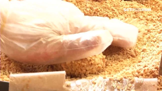 營養師指出，腎臟病友過年期間還是可以適量吃點米荖（麻荖）。（示意圖／資料照）