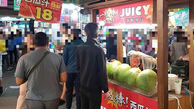 沒陸客A台灣人？夜市攤商傳標價不實