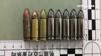 槓上開花！警盤查贓車搜出改造槍械
