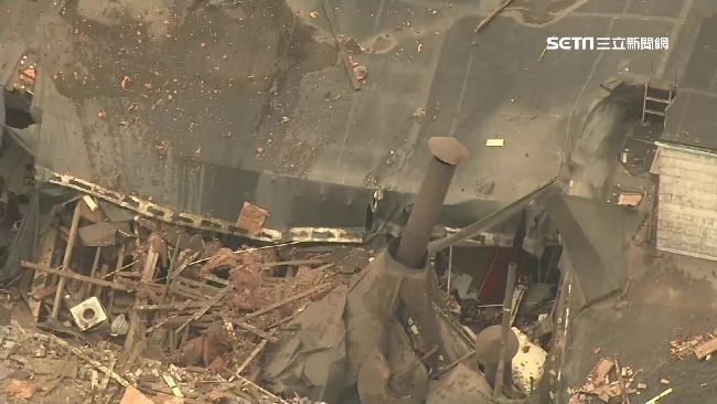 紙箱工廠爆炸　鍋爐衝破屋頂釀3死