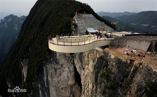 -雲端廊橋-圖/百度百科