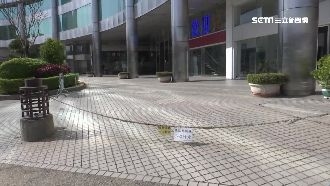 騎樓私裝鐵鍊防亂停　用路人慘摔怒告