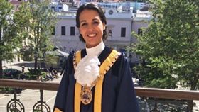 阿朵莉諾（Kaiane Aldorino）　直布羅陀市長
https://www.instagram.com/p/wgOvaxn3lo/?taken-by=kaianelopez