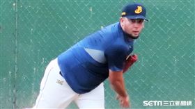 ▲羅曼。（圖／記者王怡翔攝）