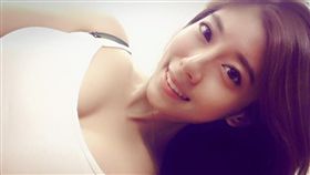 幼稚園老師　正妹　晴晴
https://www.facebook.com/1030268197050211/photos/a.1030317997045231.1073741828.1030268197050211/1044993692244328/?type=3&theater