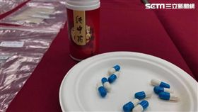 消基會檢測來源不明中藥含有西藥成分。（圖／記者馮珮汶攝）