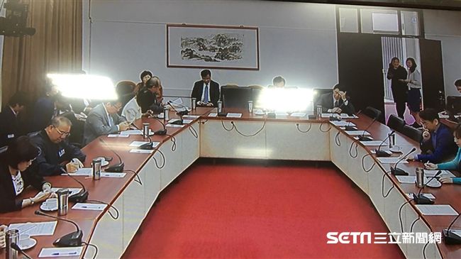 朝野共識　年金改革案19日起審查