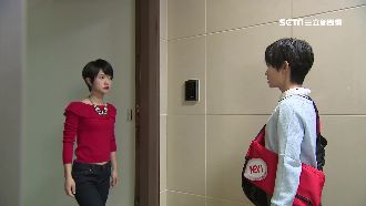 嚴正嵐分飾兩角　「雙胞胎」同場飆戲