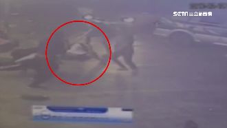 停車被撞還被打　慘遭惡煞圍毆敲斷牙