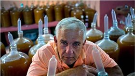 保險套,釀酒,葡萄酒,古巴,Orestes Estevez　圖／美聯社／達志影像