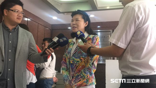 別讓外人看笑話　她籲柱參加政見會