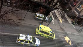瑞典卡車衝撞人群恐怖攻擊（圖／路透社／達志影像）