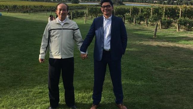 與公道伯牽手　許毓仁「放閃」挺同婚
