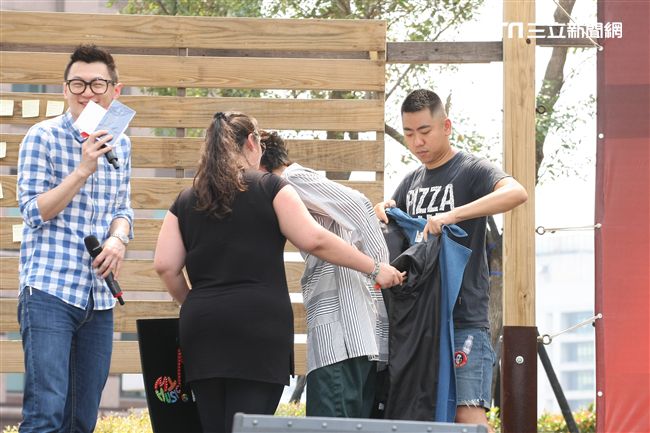 潘裕文EP《九年》簽唱會