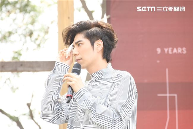 潘裕文EP《九年》簽唱會