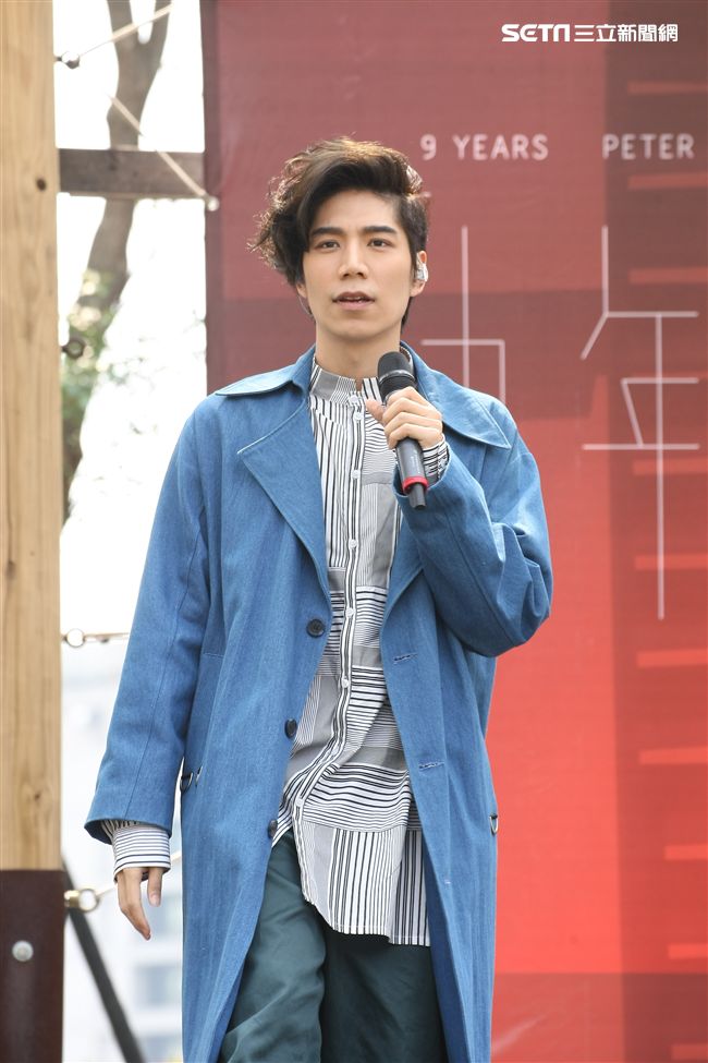 潘裕文EP《九年》簽唱會