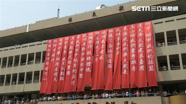 教部認不妥　附中：警方並非入校抓人