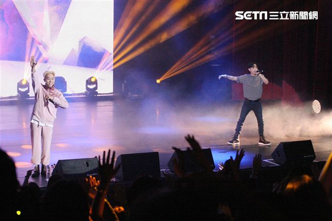 韓國嘻哈饒舌品牌「AOMG」來台開唱