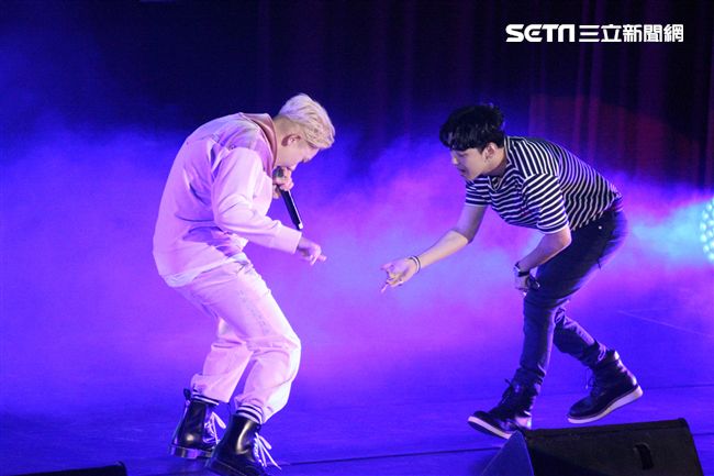 韓國嘻哈饒舌品牌「AOMG」來台開唱