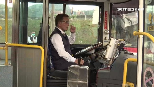 少投錢公車司機知道？網：千萬別挑戰