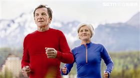 台灣老化指數破百　營養師建議這樣吃「保命防跌」！(圖/HomeDr.)
