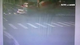 救護車擦撞水泥車　5人送醫幸無大礙