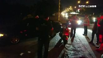 男闖燈竟還攔車打人　駕駛妻驚嚇求救