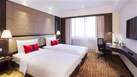 竹子湖海芋持續綻放　台北吹遊就這樣玩、飯店推2.7折優惠