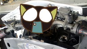 鳥巢,修機車,儀錶板,小鳥,鳥窩,孵蛋,蛋,巢　圖／翻攝自爆料公社　https://goo.gl/phFCiZ