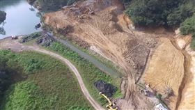 天然堰塞湖「翠湖」　業者　違法　空拍

https://www.facebook.com/search/top/?init=quick&q=%E7%A9%BA%E8%A5%B2%E7%88%86%E7%A4%BE&tas=0.18984415923770848