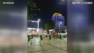 大陸瘋傳健身操　大媽大爺節拍超一致