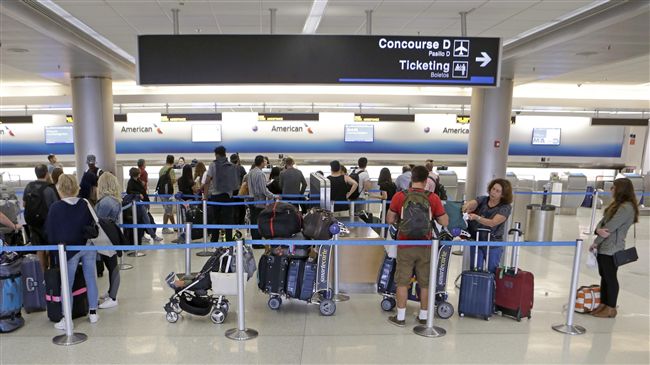 被架下機滯留機場　陸生：受害都亞裔