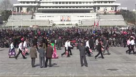 -北韓-金日成廣場-北韓人-