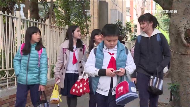 曾經全球最多人的國小！如今剩5百人