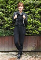 性感女神梁以辰，拍攝意外車禍驚險場景。（記者邱榮吉/攝影）