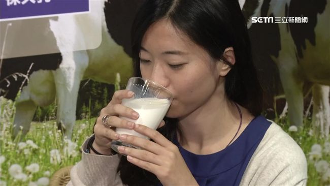 牛奶喝多鈣質跟著掉？專家：影響有限