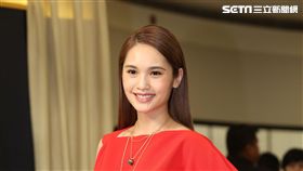 楊丞琳.方志友盛裝出席精品珠寶品牌伯爵快閃店開幕酒會體驗最新系列珠寶配飾