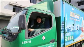 花蓮郵局有史以來第一位女郵務稽查王春美（圖／中央社）