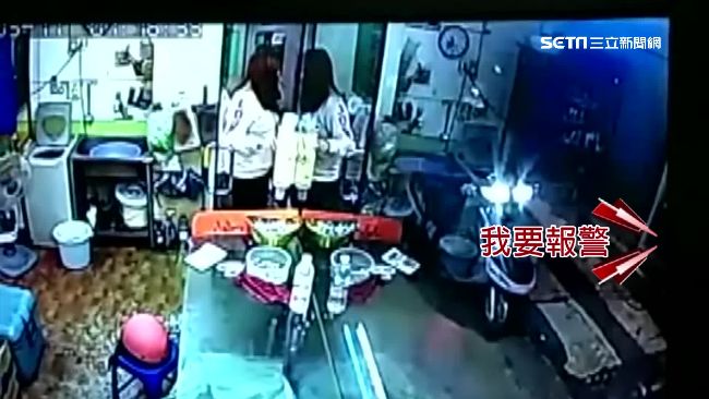 露鳥俠嚇檳榔西施　狡猾開強燈照電眼