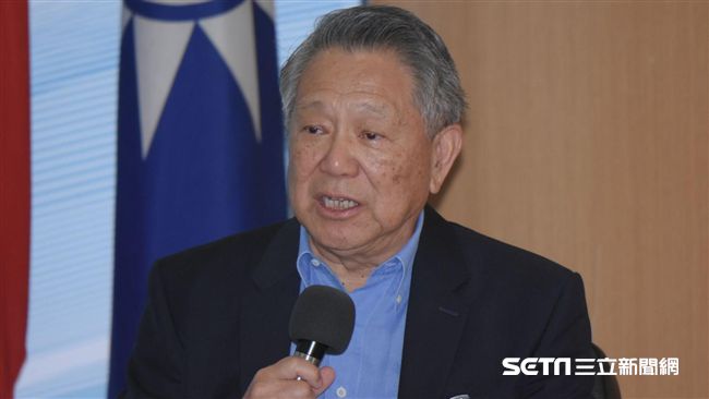 再批綁椿　詹啟賢：遊覽車載人去餐廰