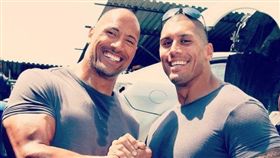 《玩命關頭8》巨石強森替身　圖／翻攝自Tanoai Reed IG