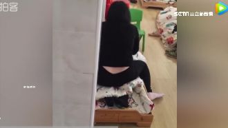 男童不睡午覺　慘遭師「重壓」施暴