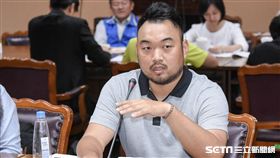 棒球員生涯公聽會球界代表耿伯軒。（圖／記者林敬旻攝）