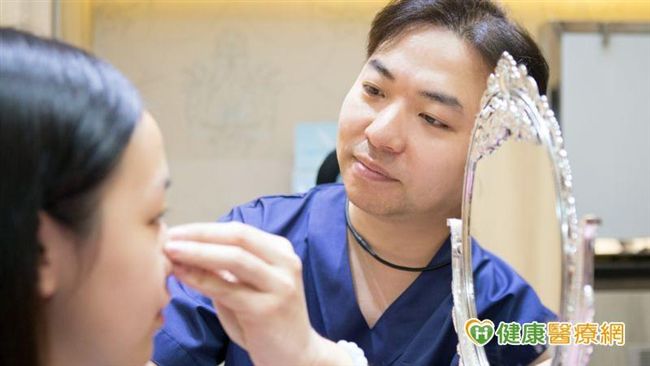 泡泡眼、貓熊眼　辨識你的倦怠臉元兇