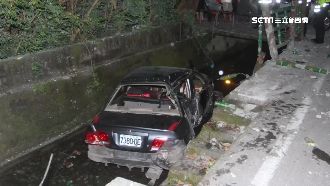 爛醉駕車載妻女　男疑閃車失速墜深溝