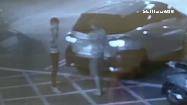 兩男搭霸王車到高雄　下車抽菸卻落跑
