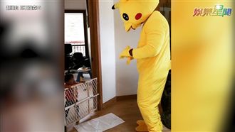 為女兒扮巨型皮卡丘　巨石強森展父愛