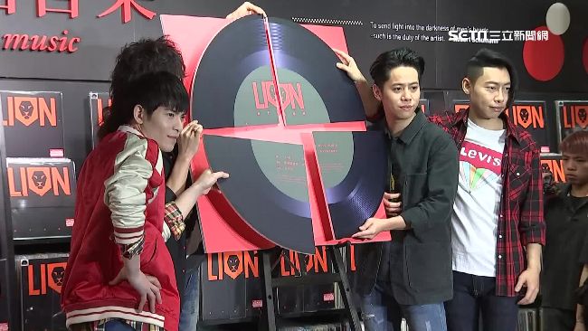 周杰倫新片將開拍　傳找蕭敬騰演男一