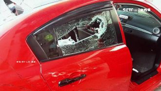 等紅燈遇惡煞　3男持球棒砸車嚇哭童